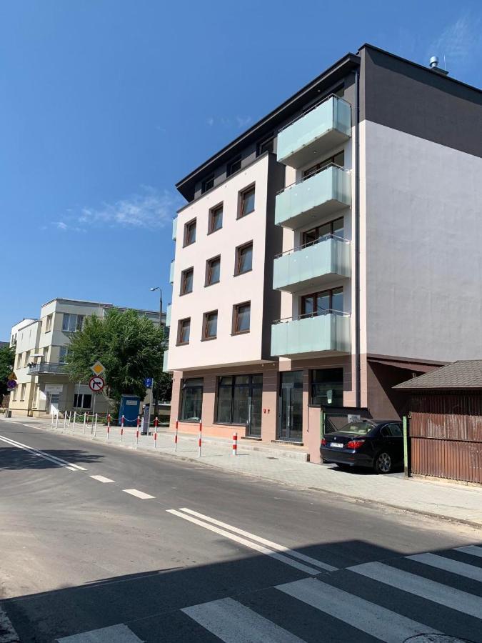 Luxury Apartament Wyszyńskiego Dla Osób Niepalących Radom Exterior foto